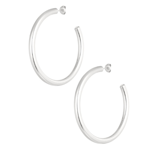 Zilverkleurige Bold Hoops oorbellen van 6 cm met strak en tijdloos design, ideaal voor een moderne, stijlvolle uitstraling