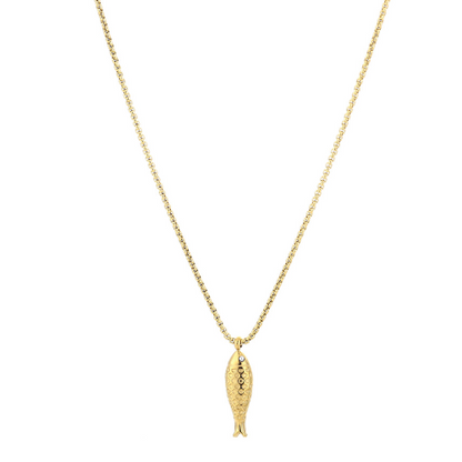 Minimalistische gouden ketting met gedetailleerde visbedel – elegant sieraad voor dagelijks gebruik of speciale gelegenheden.