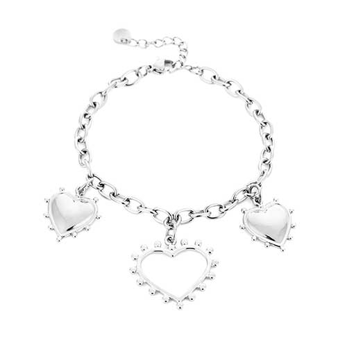 Zilveren RVS schakelarmband met verschillende hartjesbedels – speelse en romantische uitstraling.