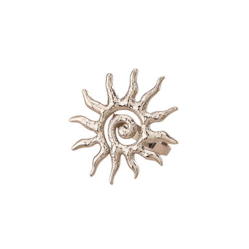 Zilverkleurige ring met open zon design – elegante en moderne damesring met symbolische betekenis.