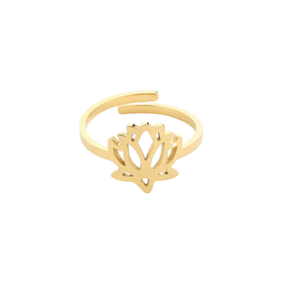 Goudkleurige verstelbare ring met opengewerkt lotusdesign – spiritueel en elegant sieraad van roestvrij staal.