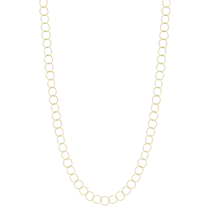 Luna Loop Chain lange goudkleurige ketting met verfijnde ronde schakels voor een elegante en tijdloze stijl