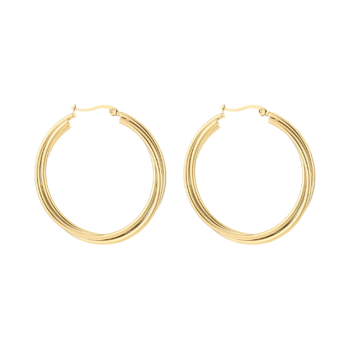 Goudkleurige Serena Hoops oorbellen met gelaagd design – elegante oorringen voor dagelijks en feestelijk gebruik, weergegeven op witte achtergrond