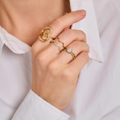 Dubbele ring ingelegd met zirkonia steentjes - luxe damesring