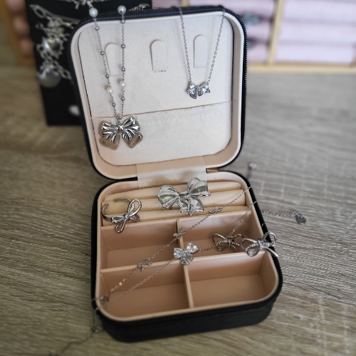 Sieradenbox XL – verrassingspakket met sieraden in luxe zwart sieradendoosje, ideaal cadeau voor haar
