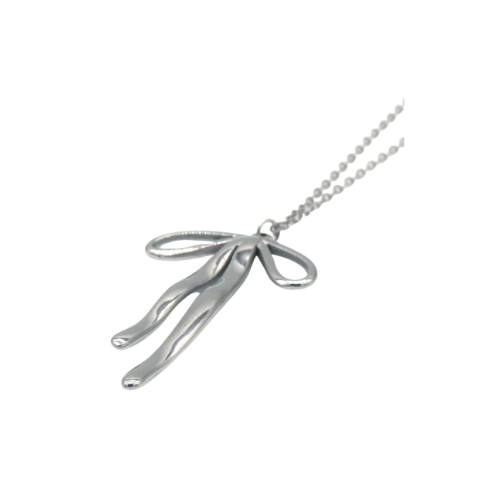 Zilverkleurige sierlijke knoophanger – minimalistische roestvrijstalen ketting voor een elegante look