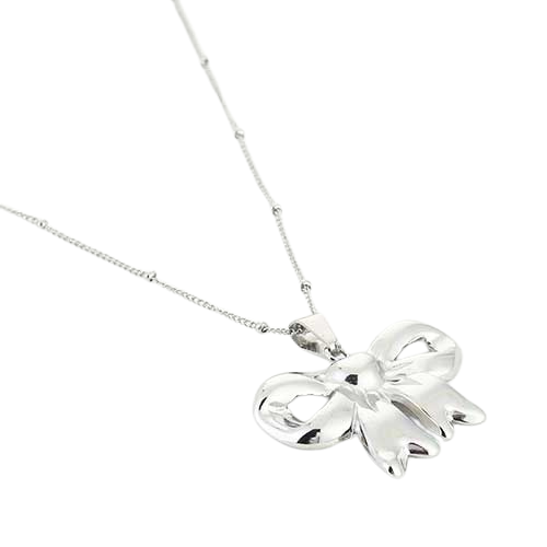 Minimalistische zilverkleurige RVS ketting met grote strik hanger – subtiel en stijlvol sieraad.